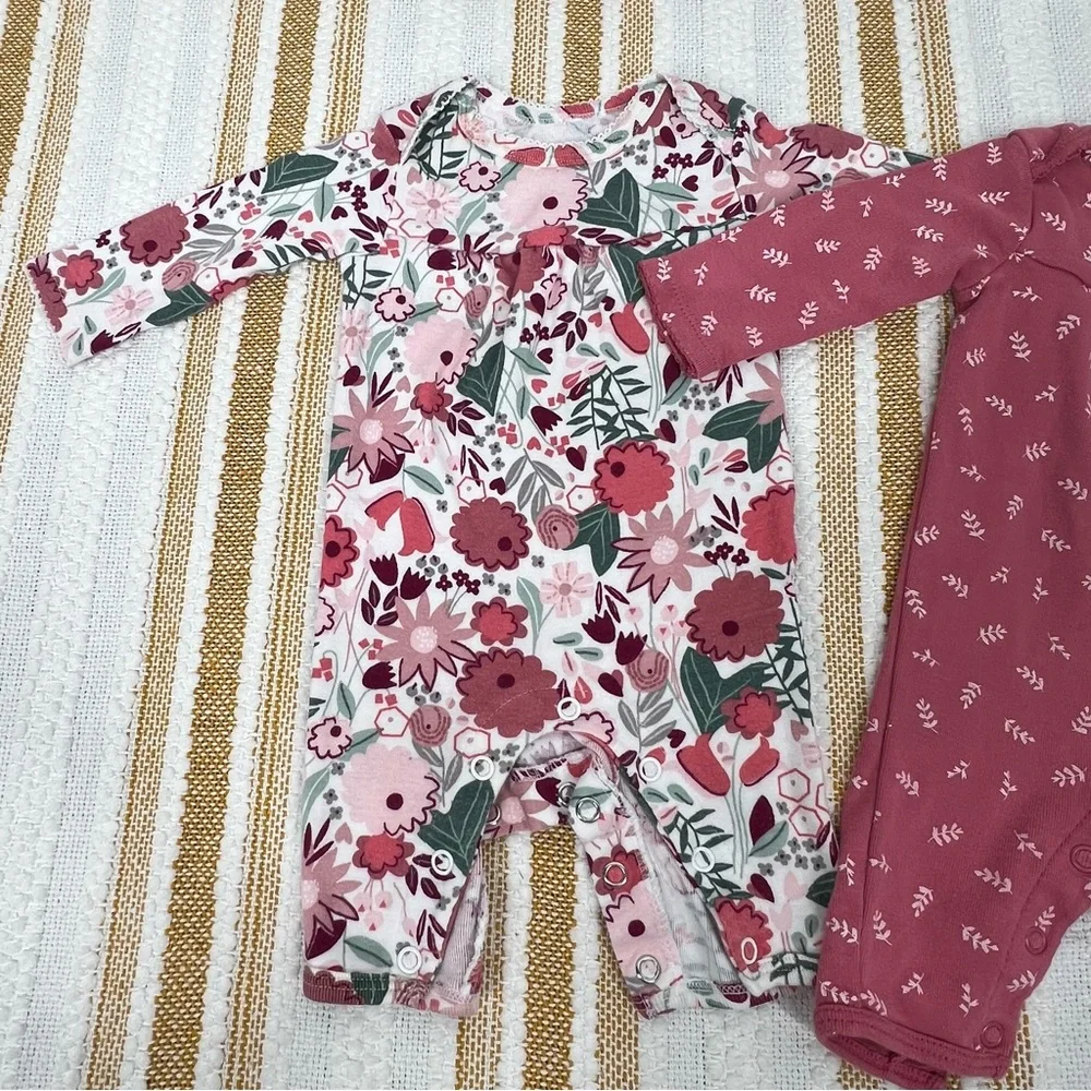 Carter's Just One You®️ Baby Girls' Floral Jumpsuit  Size ‎ Newborn
